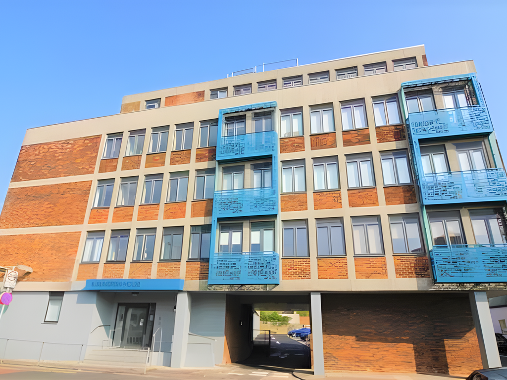 2 bed flat for sale in Swanfield Road, Waltham Cross EN8, £249,950 Zoopla