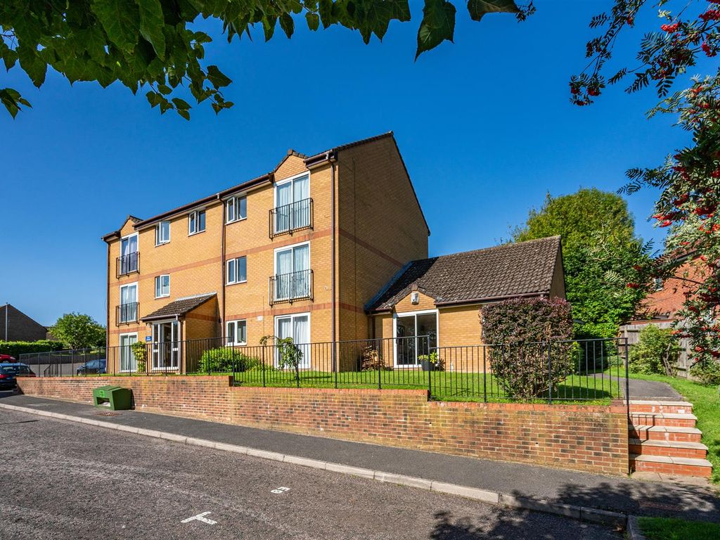 1 bed bungalow for sale in Castleview Gardens, High HP12 Zoopla