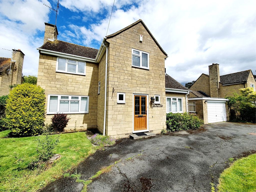 3 bed detached house for sale in Badgeworth Lane, Badgeworth
