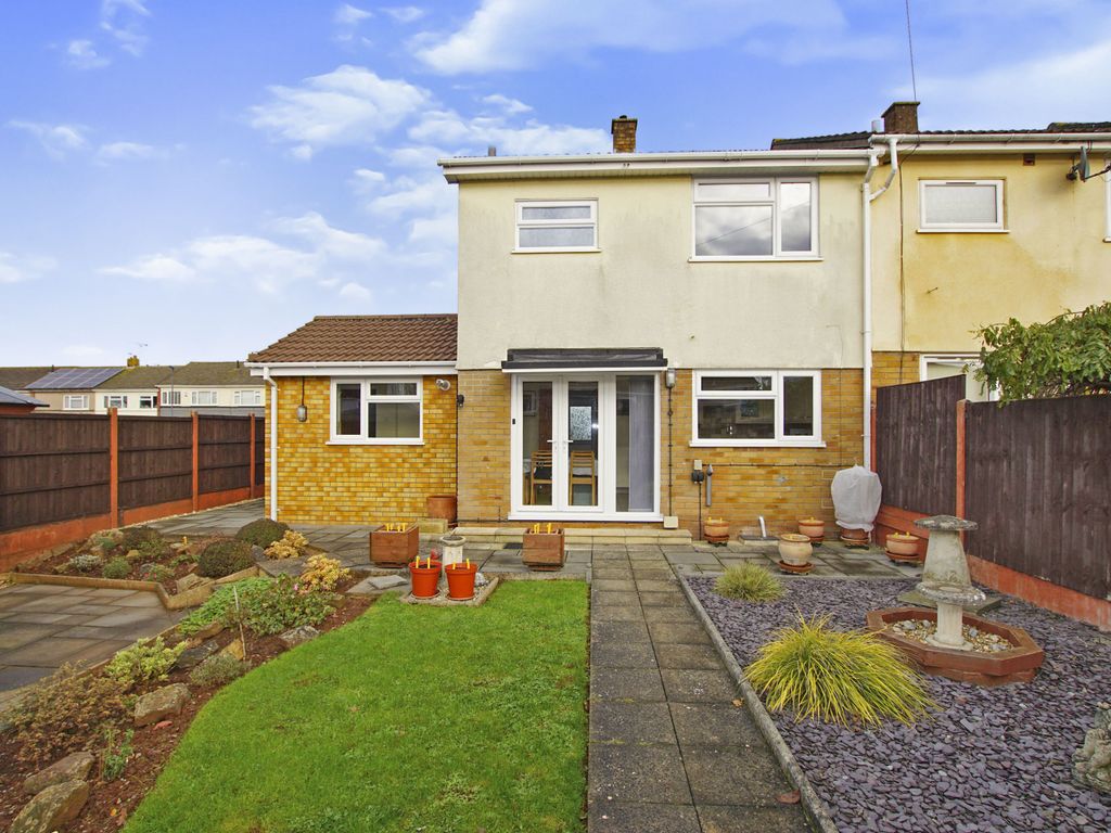 3 bed end terrace house for sale in Woodmancote, Yate, Bristol BS37