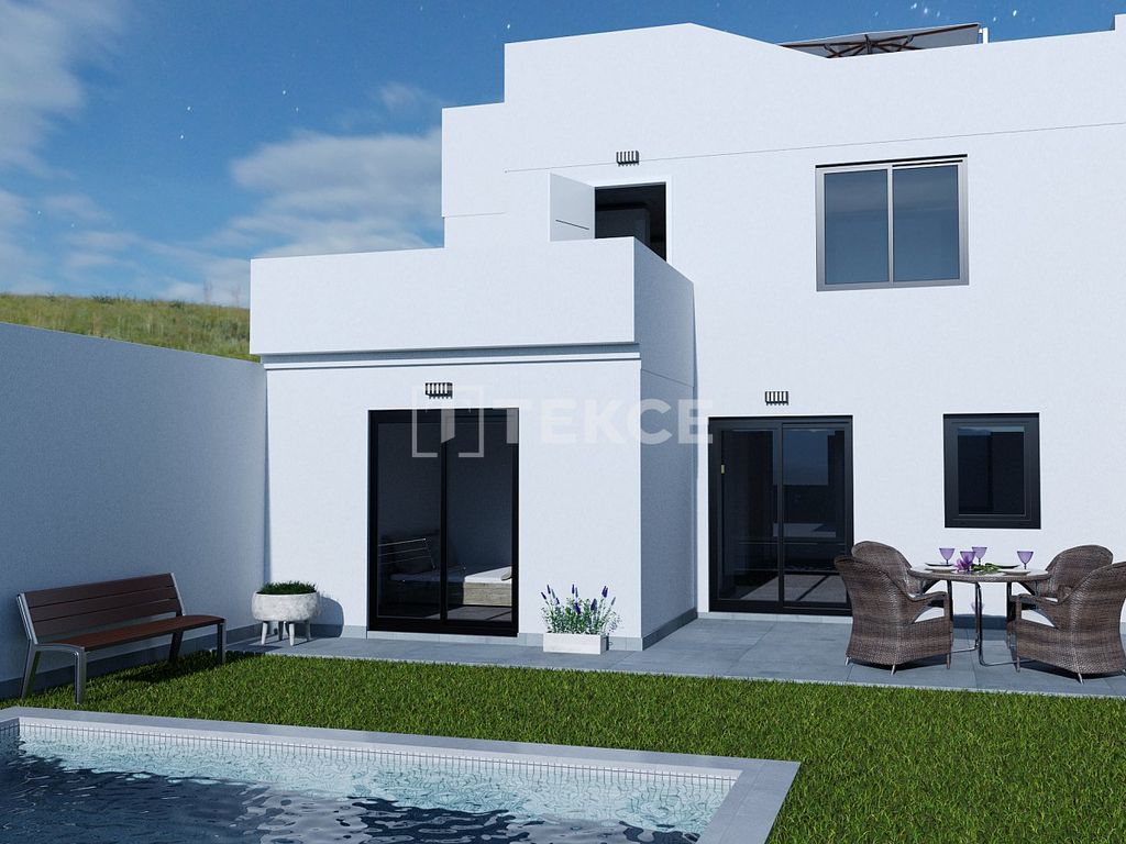 New home, 4 bed town house for sale in La Manga Del Mar Menor