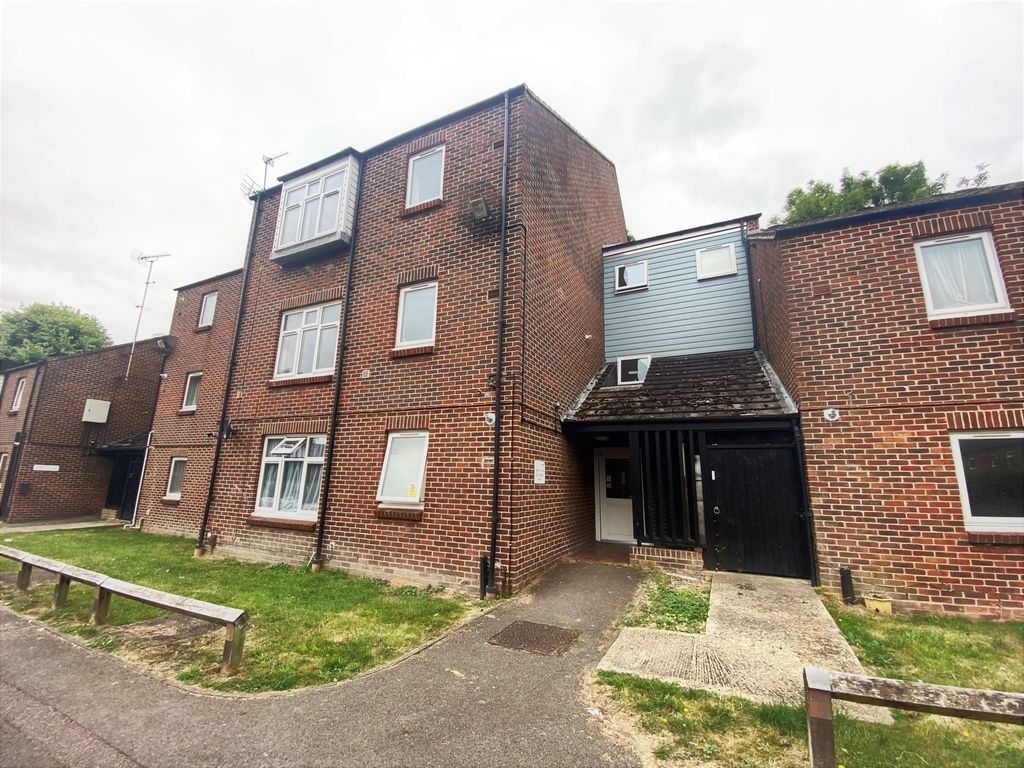 1 bed flat to rent in Nuffield Close, Didcot OX11 Zoopla