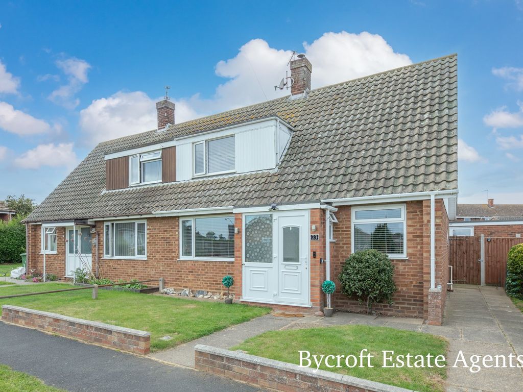 3 bed semidetached house for sale in Beck Road, WintertonOn
