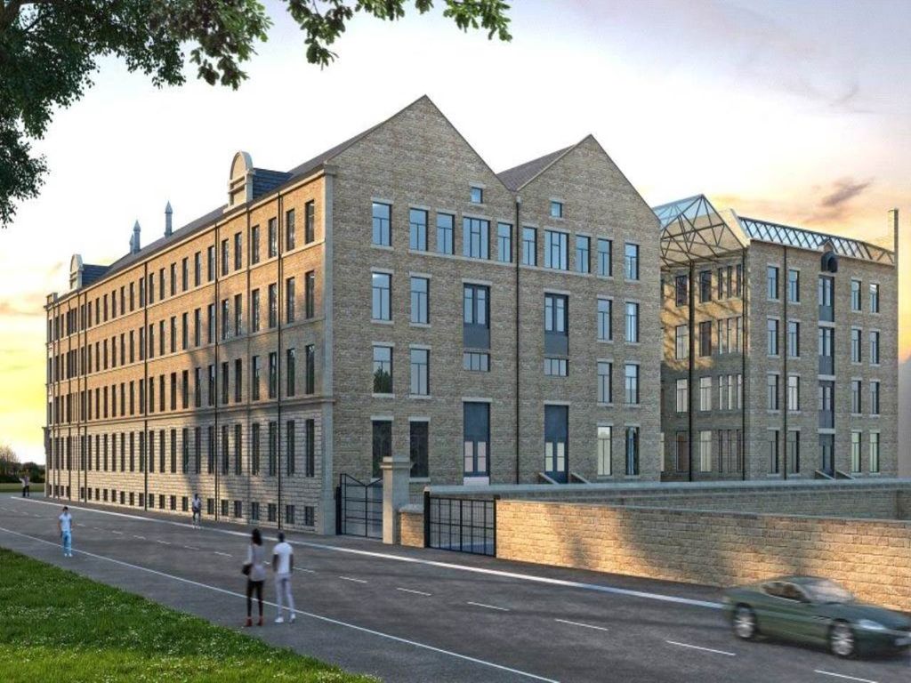 2 bed flat to rent in Conditioning House, Cape Street, Bradford BD1, £