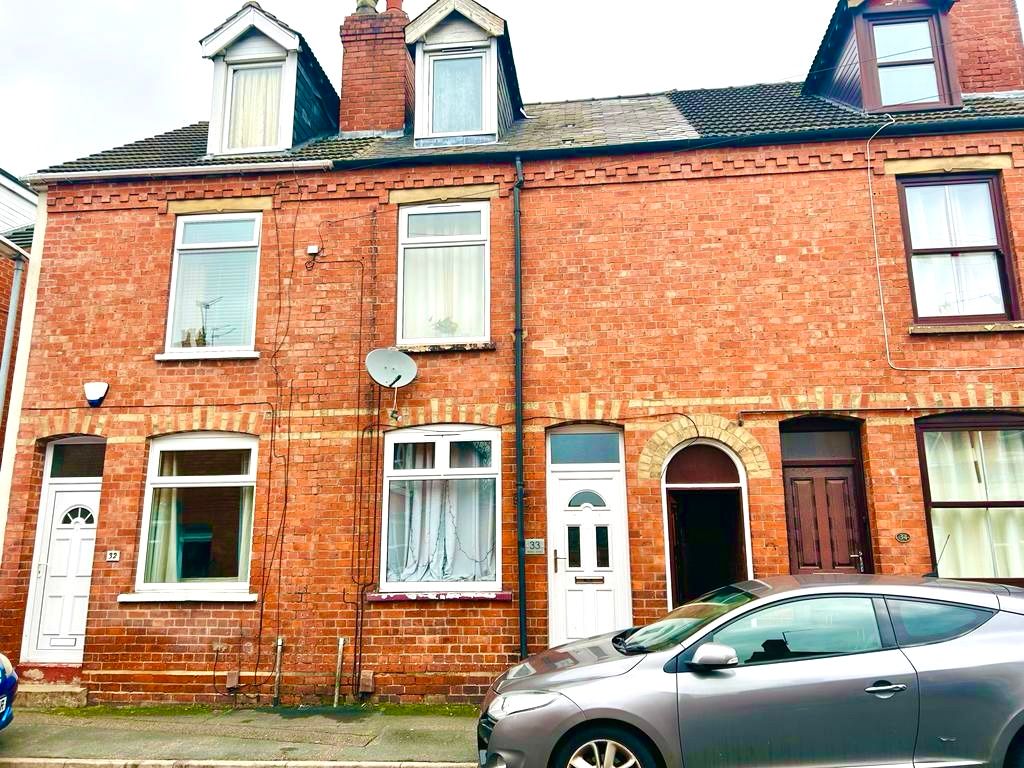 2 bed terraced house for sale in Robey Street, Lincoln LN5, £130,000