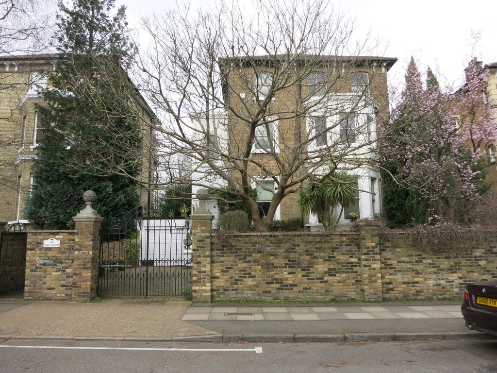 1 bed flat to rent in Surbiton Hill Park, Surbiton KT5 Zoopla