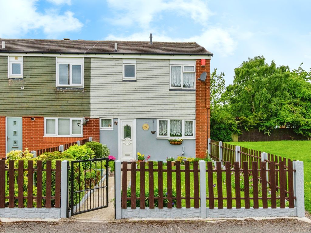 3 bed semidetached house for sale in Rowlands Avenue, Walsall, West