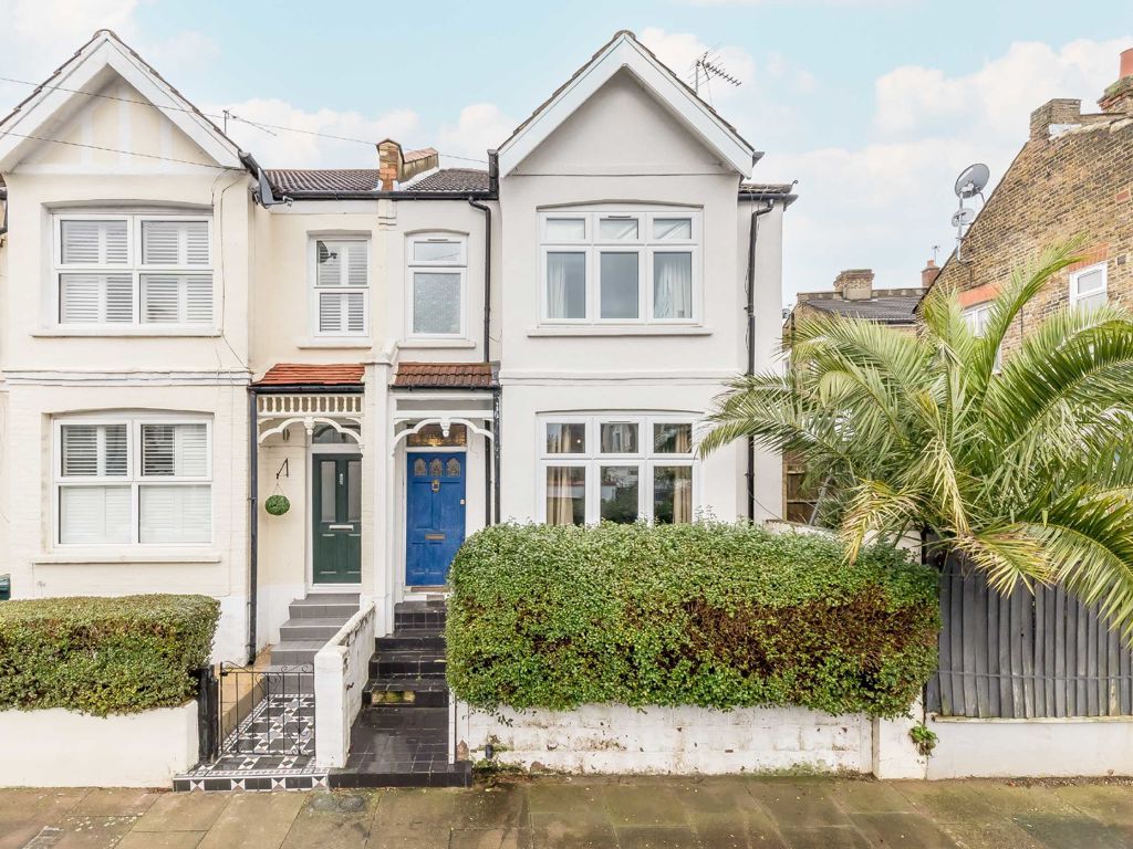 3 bed property for sale in Chertsey Street, London SW17, £755,000 Zoopla