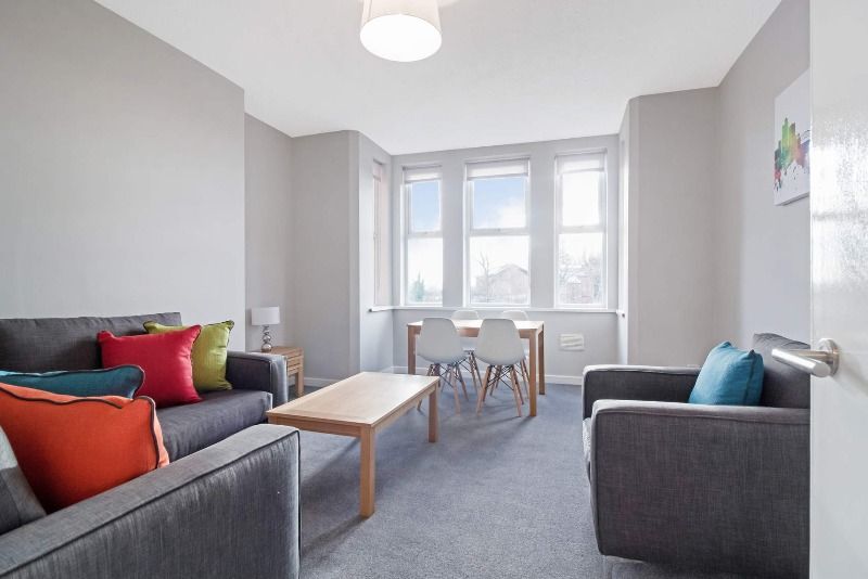 1 bed flat to rent in Eccles Old Road, Pendleton, Salford M6, £1,035