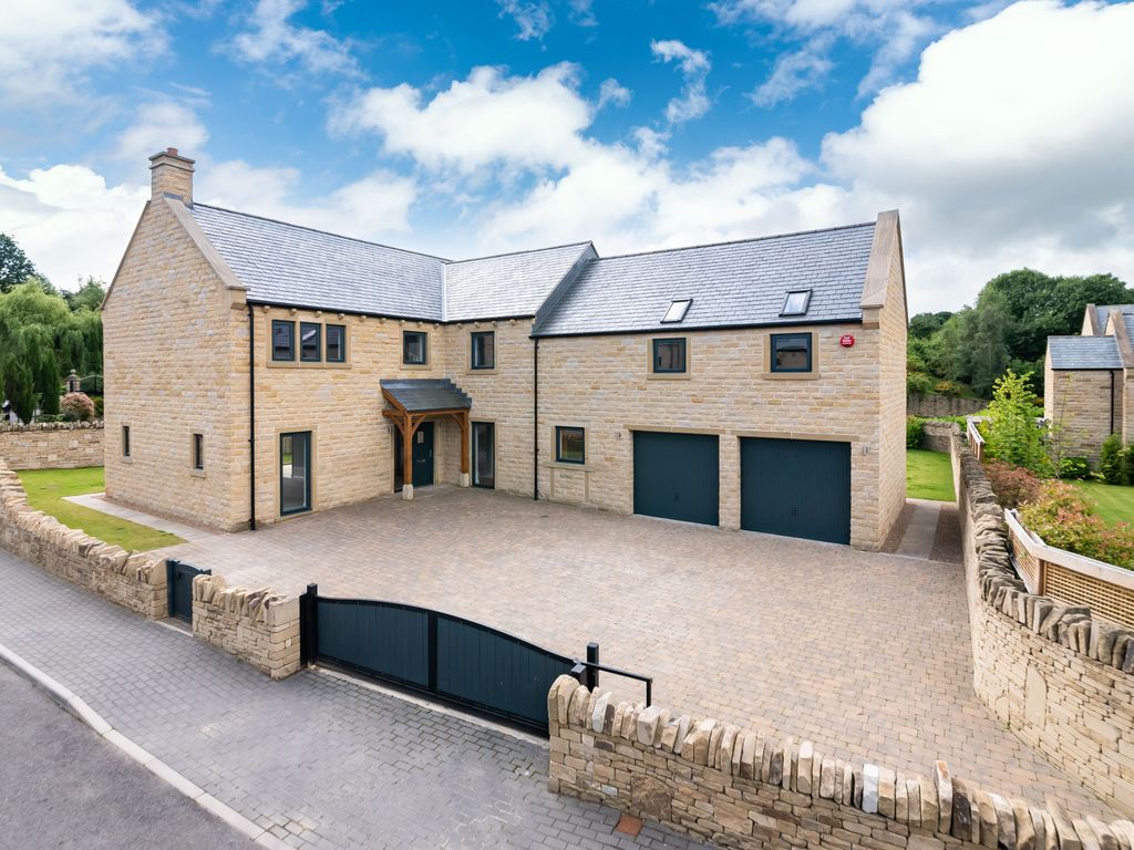New home, 5 bed detached house for sale in Whitley Willows