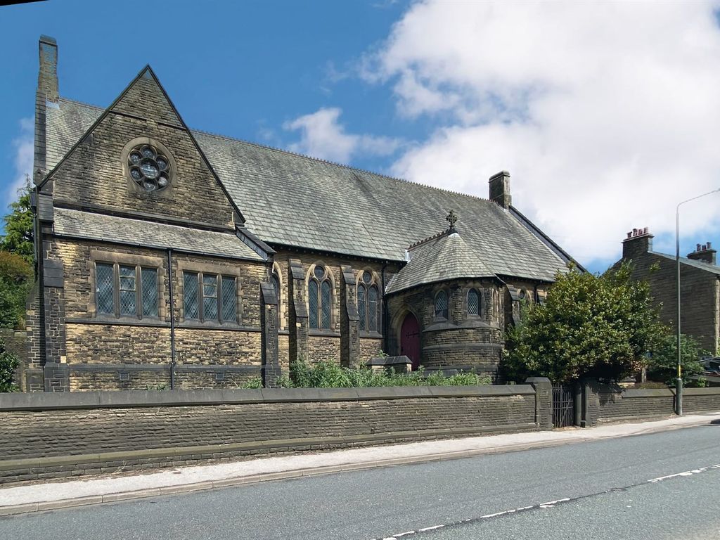 3 bed detached house for sale in Woodhead Road, Tintwistle, Glossop