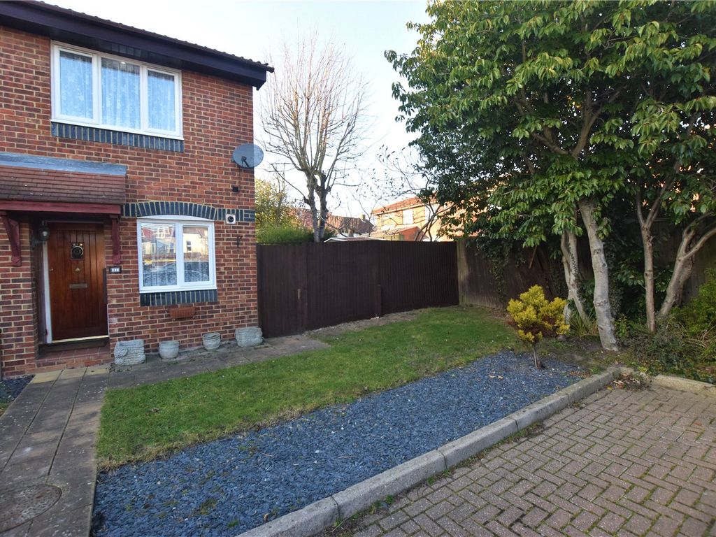 2 bed semidetached house for sale in Timothy Close, Bexleyheath DA6