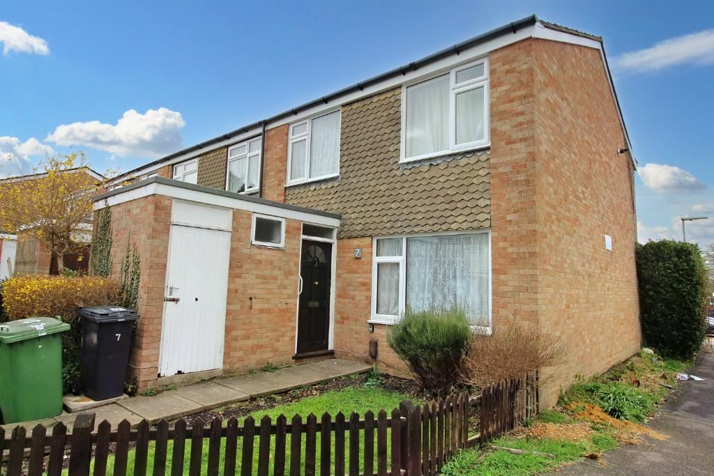 3 bed end terrace house for sale in Cherwell Court, Ewell, Epsom KT19