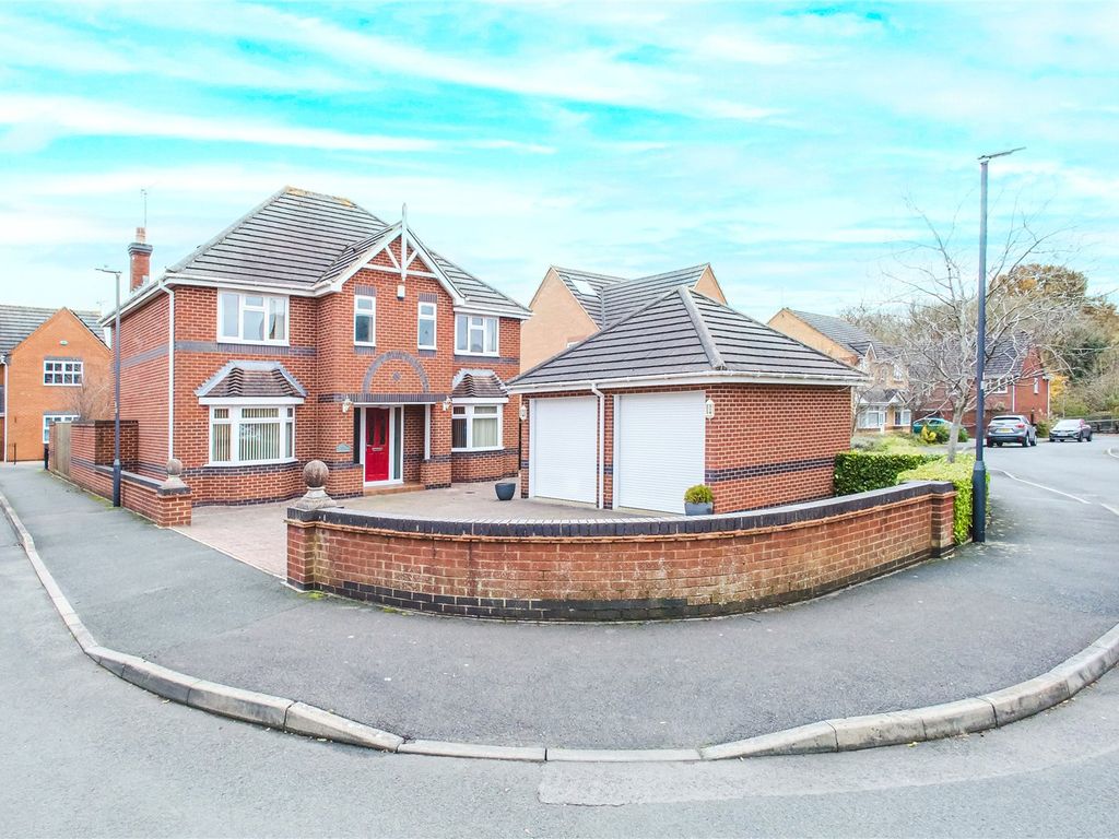 5 bed detached house for sale in Capesthorne Drive, Haydon Wick