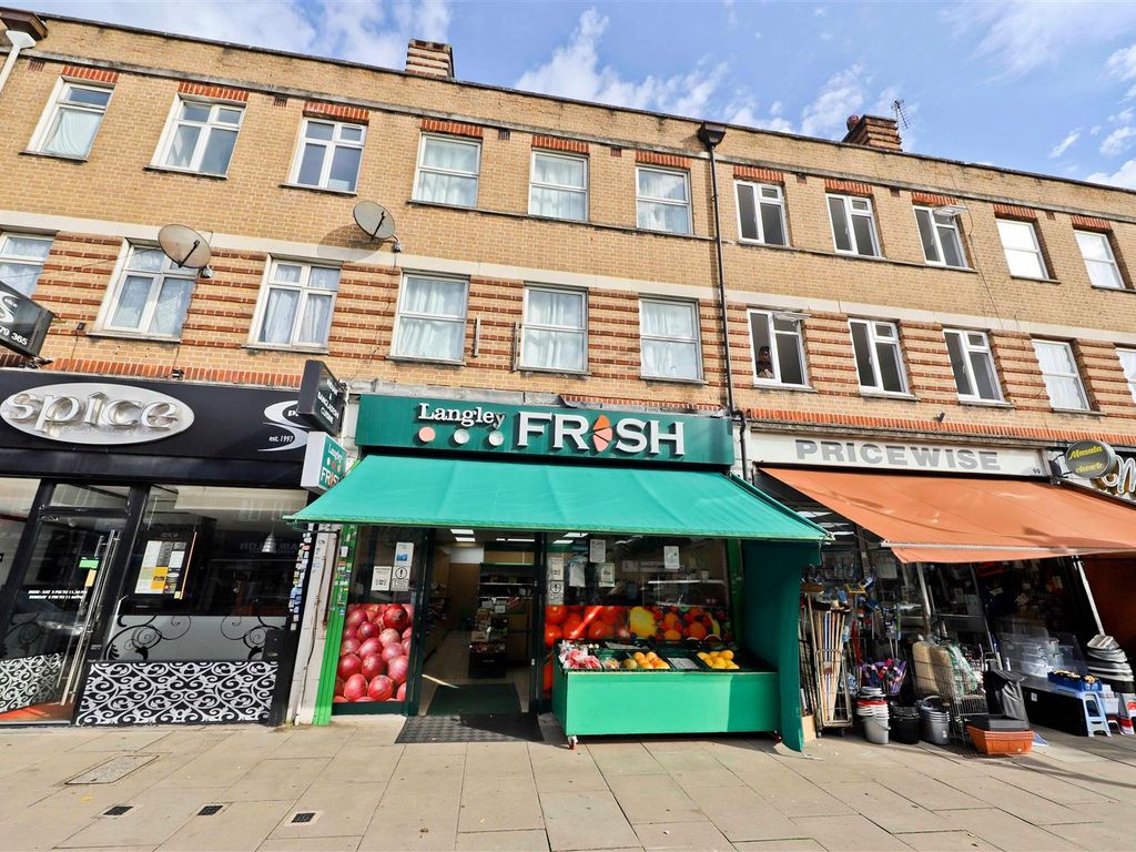 3 bed flat for sale in Victoria Road, Ruislip Manor HA4 Zoopla