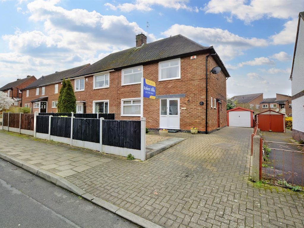 3 bed semidetached house for sale in Sherwin Road, Stapleford