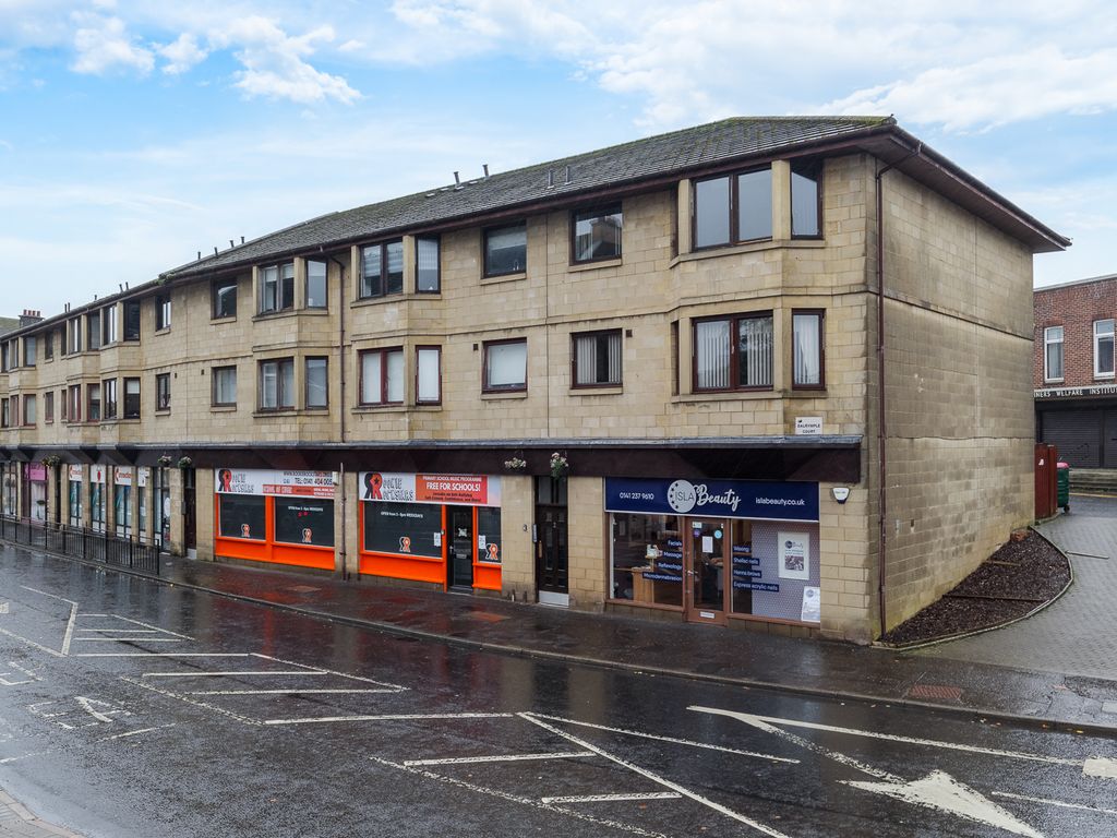 2 bed flat for sale in Townhead, Kirkintilloch, Glasgow G66, £99,000