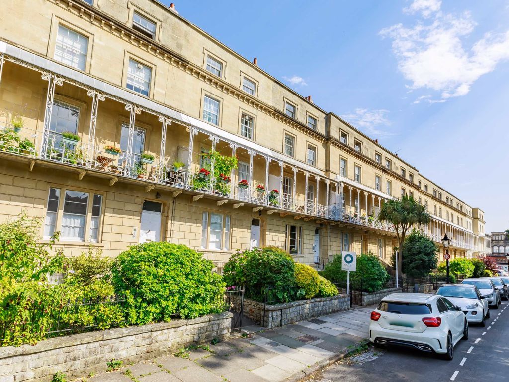 2 bed flat for sale in South Parade Mansions, Oakfield Road, Bristol BS8 Zoopla
