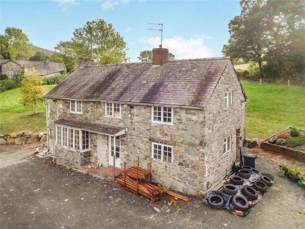 3 bed cottage for sale in EfailRhyd, Llanrhaeadr Ym Mochnant, Powys SY10 Zoopla