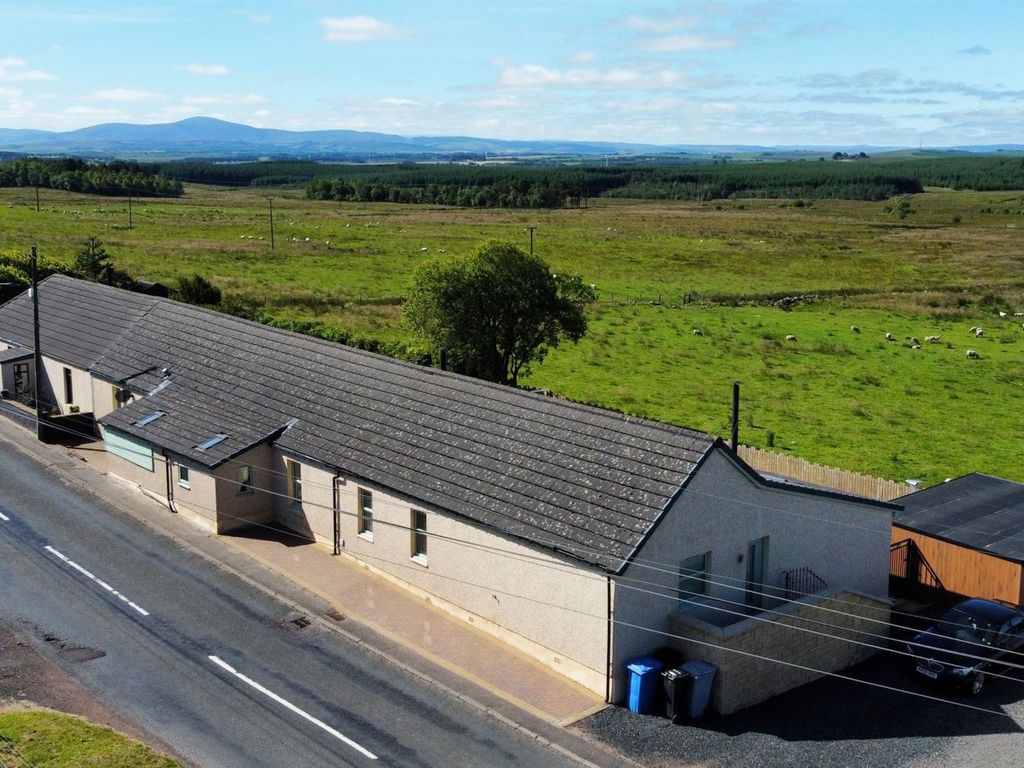 3 bed semidetached bungalow for sale in Climpy Road, Forth, Lanark