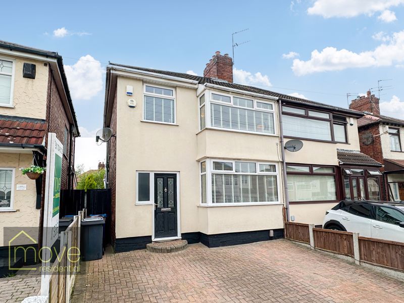 3 bed semidetached house for sale in Wyndham Avenue, Swanside