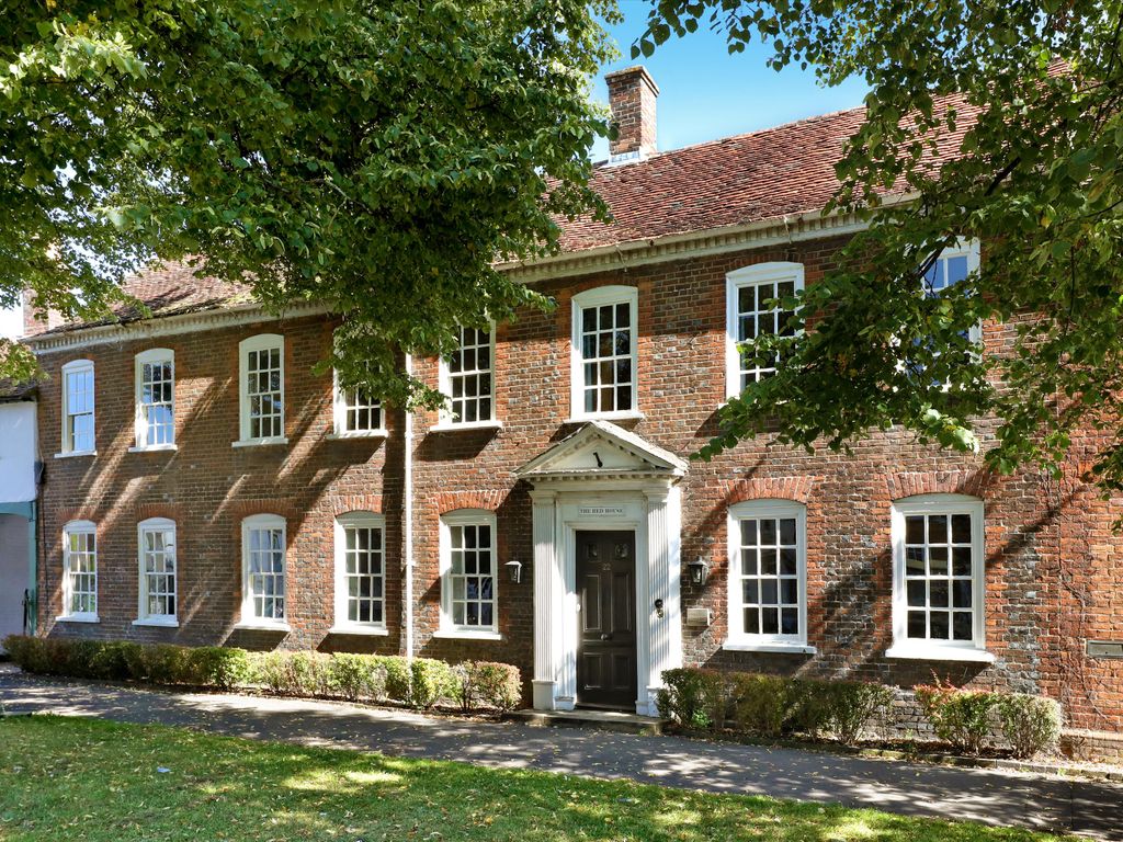 8 bed detached house for sale in Aylesbury Road, Wendover, Aylesbury