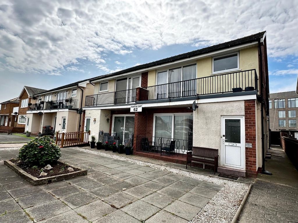 2 bed flat for sale in St Martins Court, Clifton Drive, Blackpool FY4
