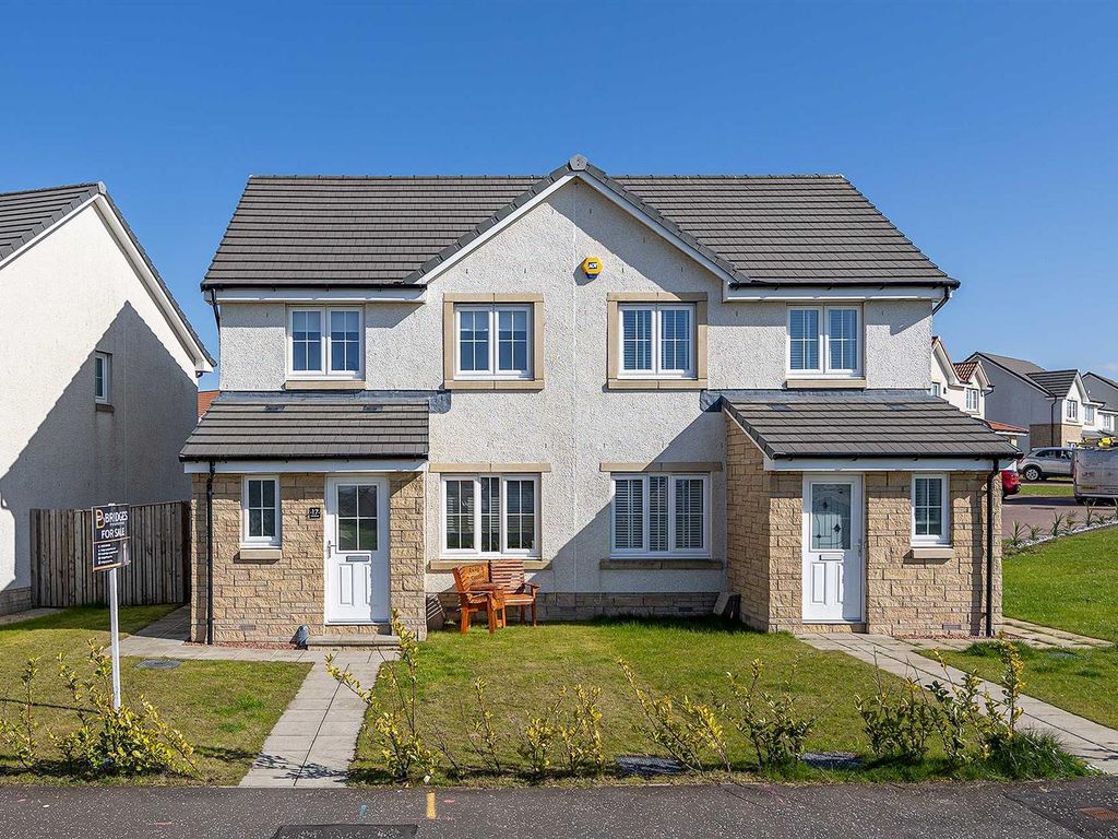 3 bed semidetached house for sale in Dardanelles Road, Whitburn