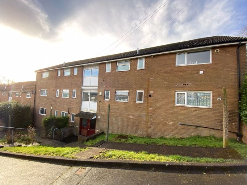 2 bed flat for sale in Whinney Hill Park, Brighouse HD6 Zoopla