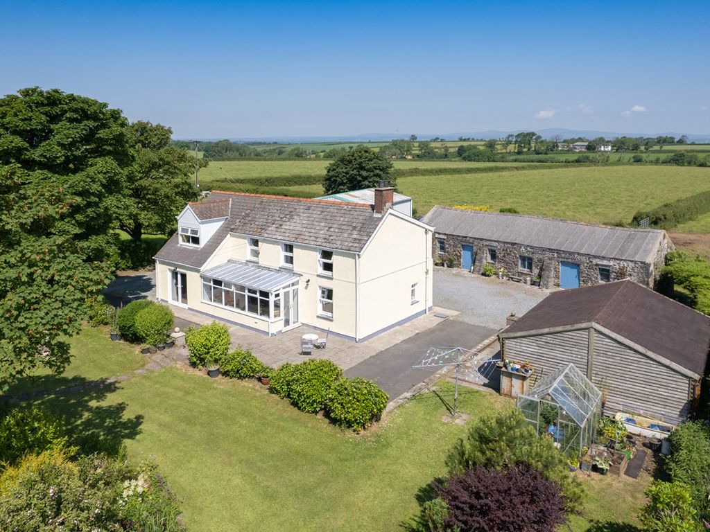 3 bed detached house for sale in Tavernspite, Whitland SA34 Zoopla