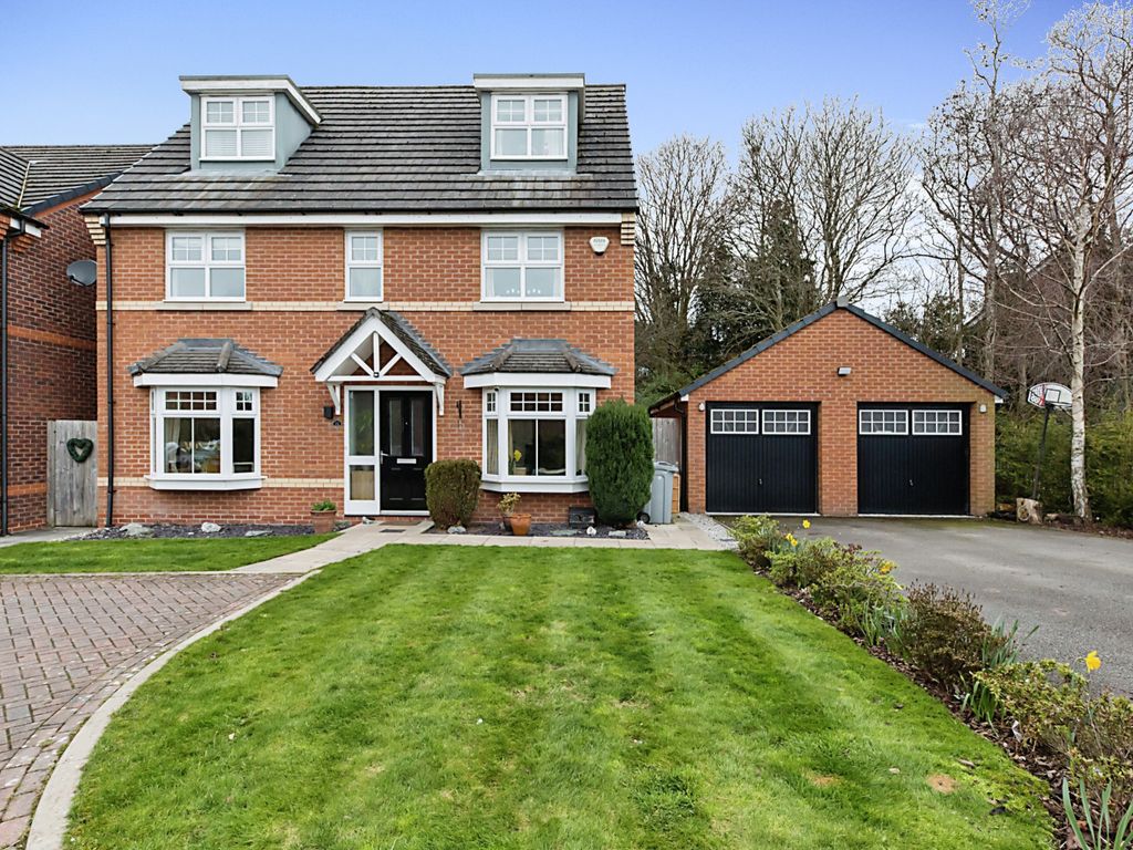 5 bed detached house for sale in Blueberry Way, Macclesfield SK10 Zoopla