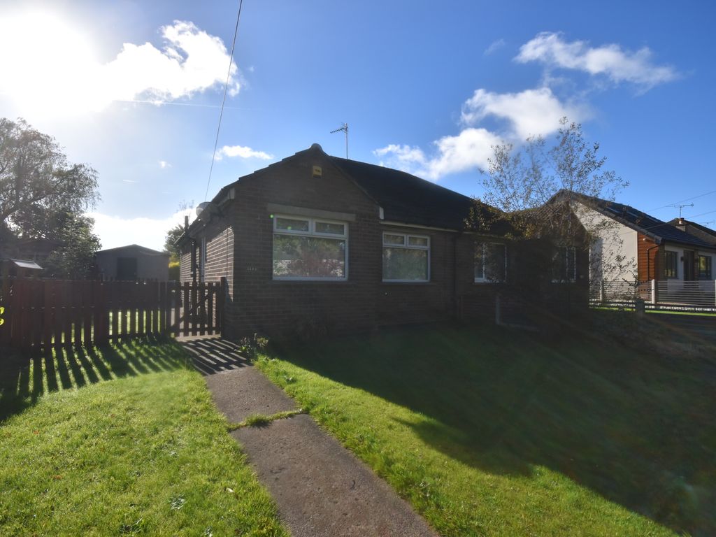 2 bed semidetached bungalow for sale in Thornton Road, Thornton