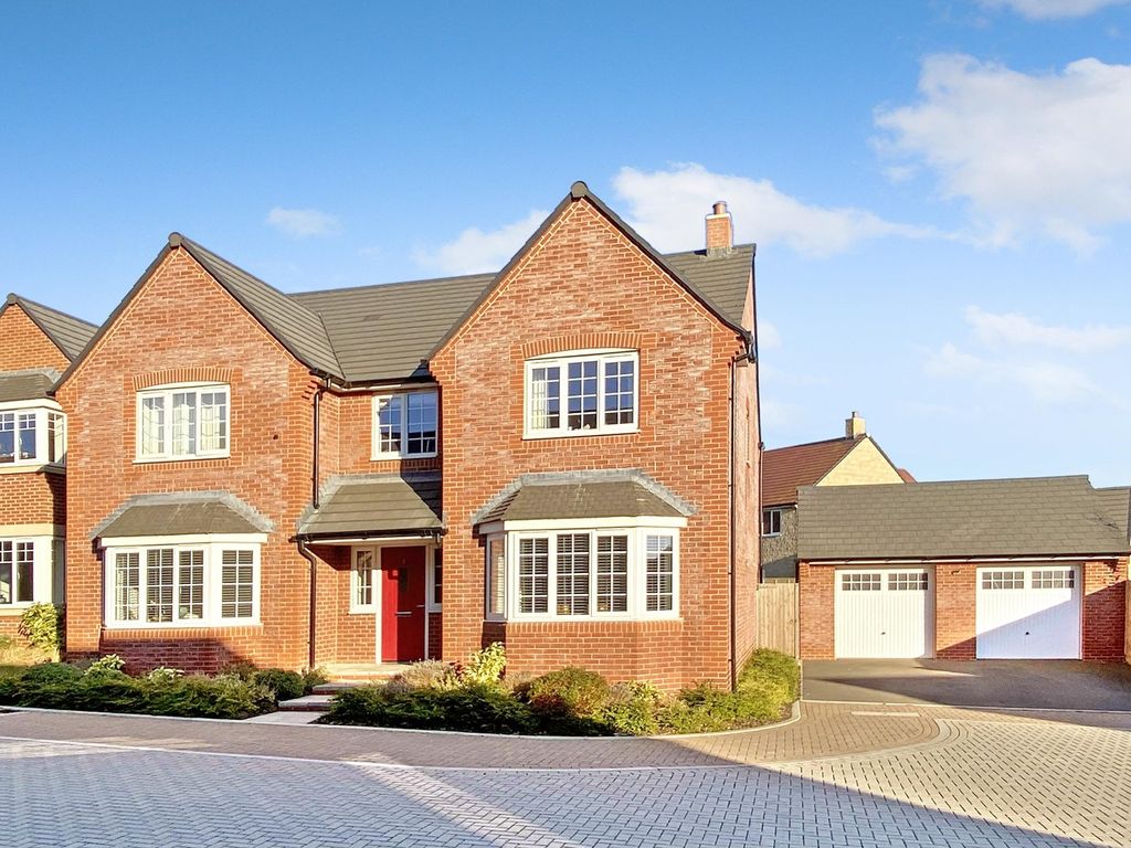 5 bed detached house for sale in Hicks Close, Faringdon SN7 Zoopla