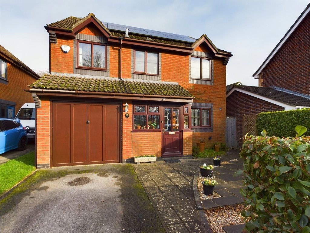 4 bed detached house for sale in Boakes Drive, Stonehouse