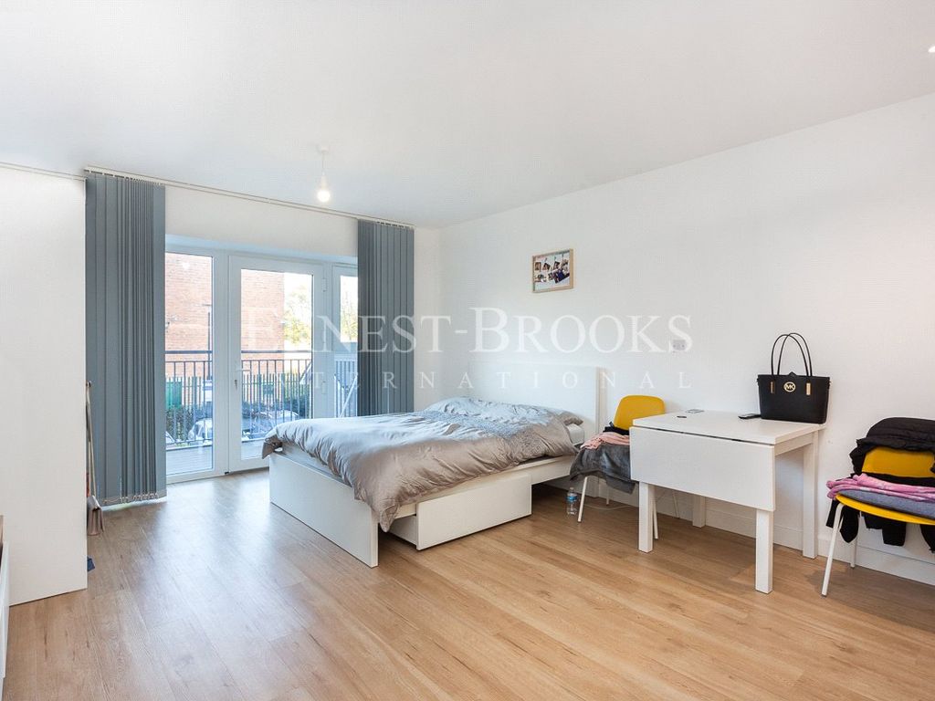 Studio to rent in Fairbank House, Beaufort Park, Colindale NW9 Zoopla