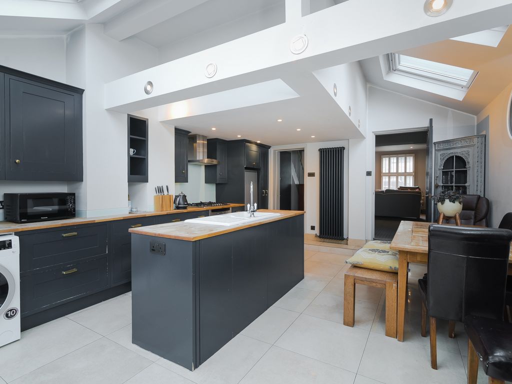 Alma Road, Wandsworth SW18  