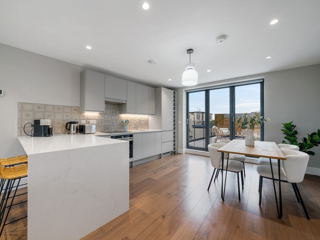 2 bed flat for sale in Kilburn High Road, London NW6 Zoopla