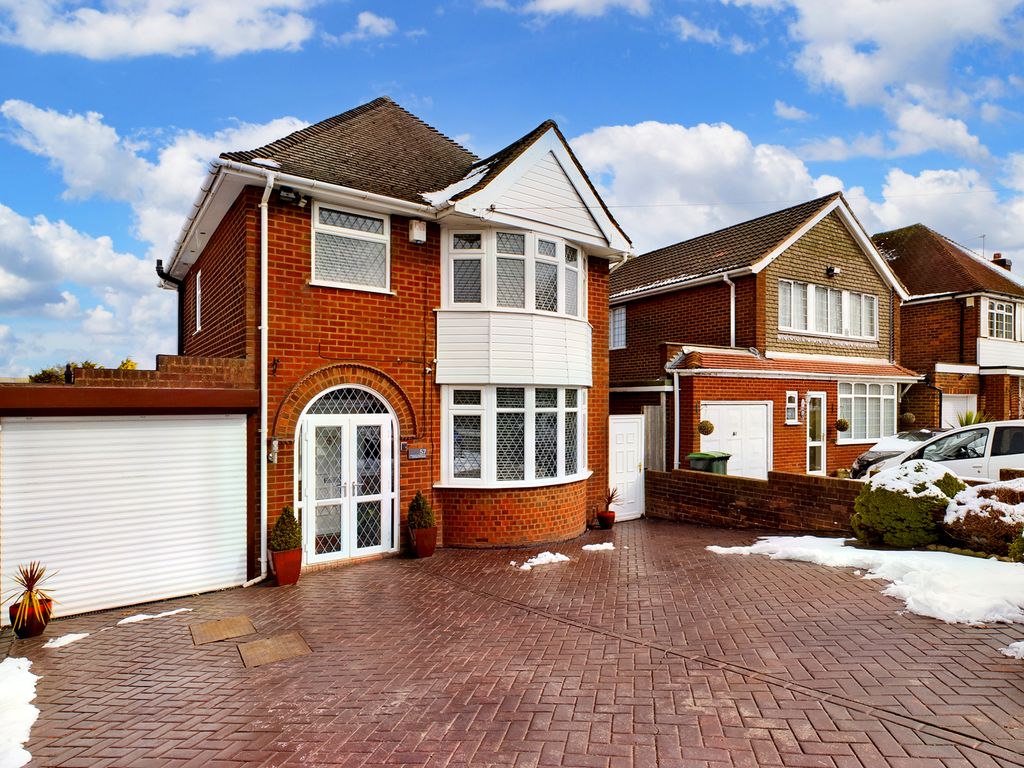 3 bed detached house for sale in Darbys Hill Road, Olbury, West
