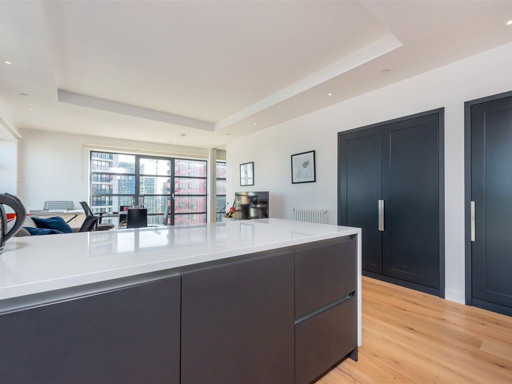 Amelia House, 41 Lyell Street, City Island E14  