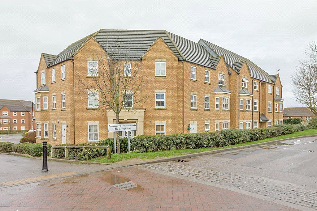 2 bed flat for sale in Martin Court, Kemsley, Sittingbourne ME10 Zoopla