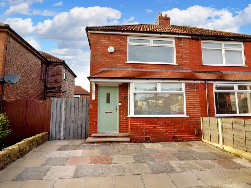 2 bed semidetached house for sale in Astbury Avenue, Audenshaw