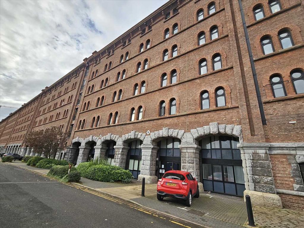 2 bed flat to rent in Waterloo Warehouse, Waterloo Road, Liverpool L3
