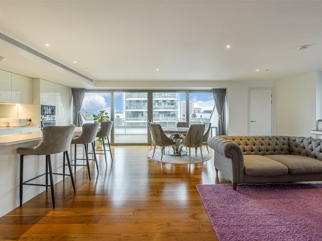 7 Eastfields Avenue, Riverside Quarter SW18  