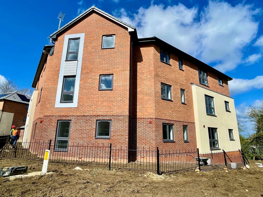 2 bed flat to rent in Balderstone Road, Wavendon, Milton Keynes MK7 Zoopla