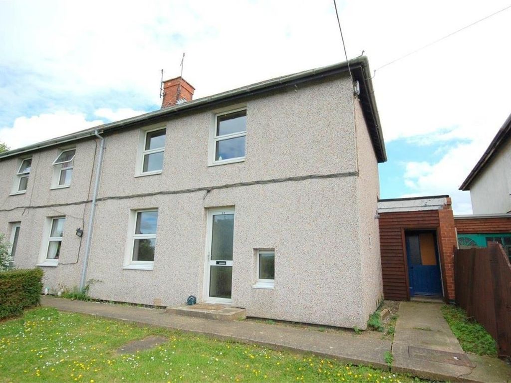 3 bed semidetached house to rent in Kislingbury Road, Bugbrooke