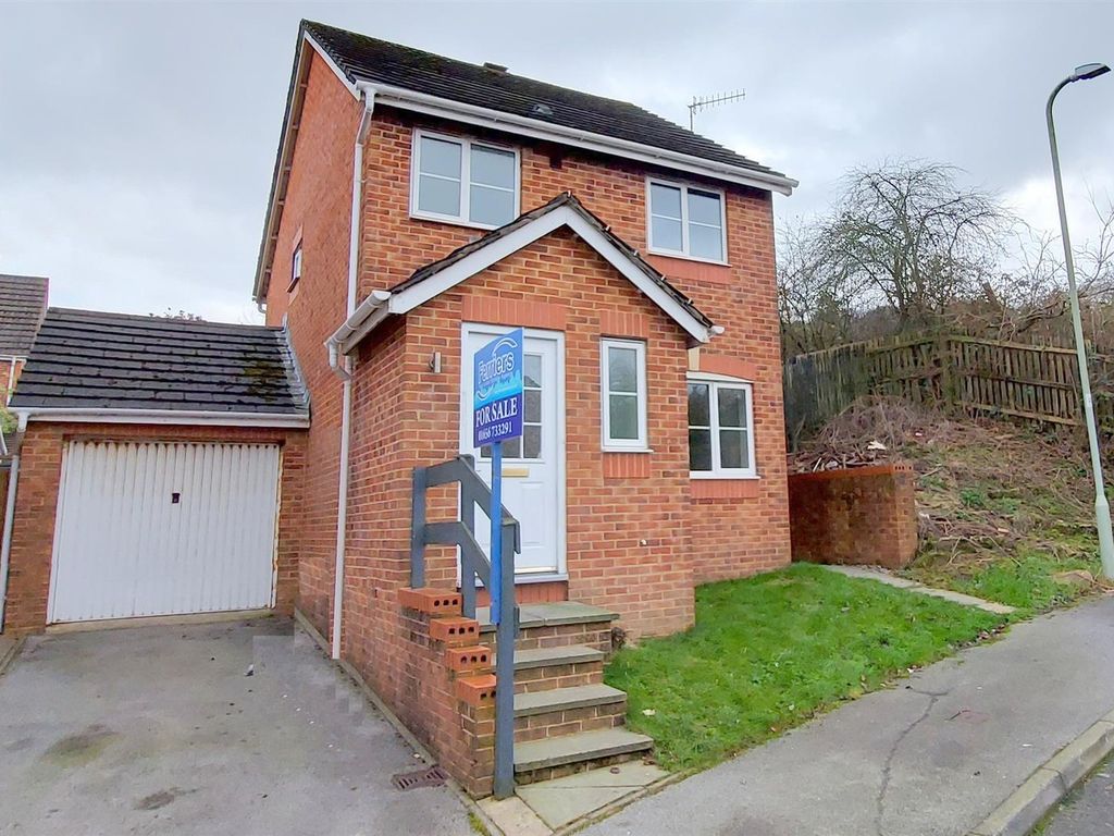 3 bed detached house for sale in Llety`R Bugail, Cwmfelin, Maesteg CF34