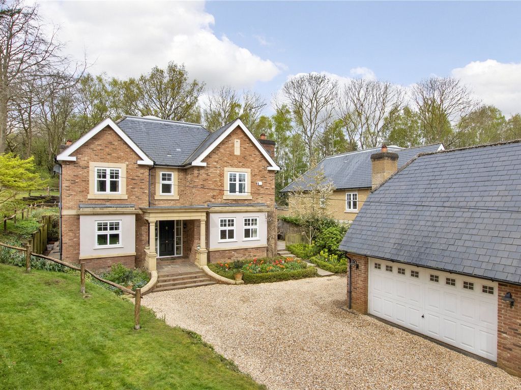 5 bed detached house for sale in Ash Platt Road, Seal, Sevenoaks, Kent