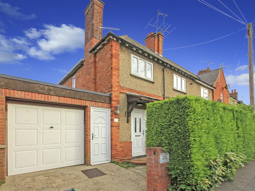 3 bed terraced house for sale in Trafford Road, Rushden NN10, £245,000