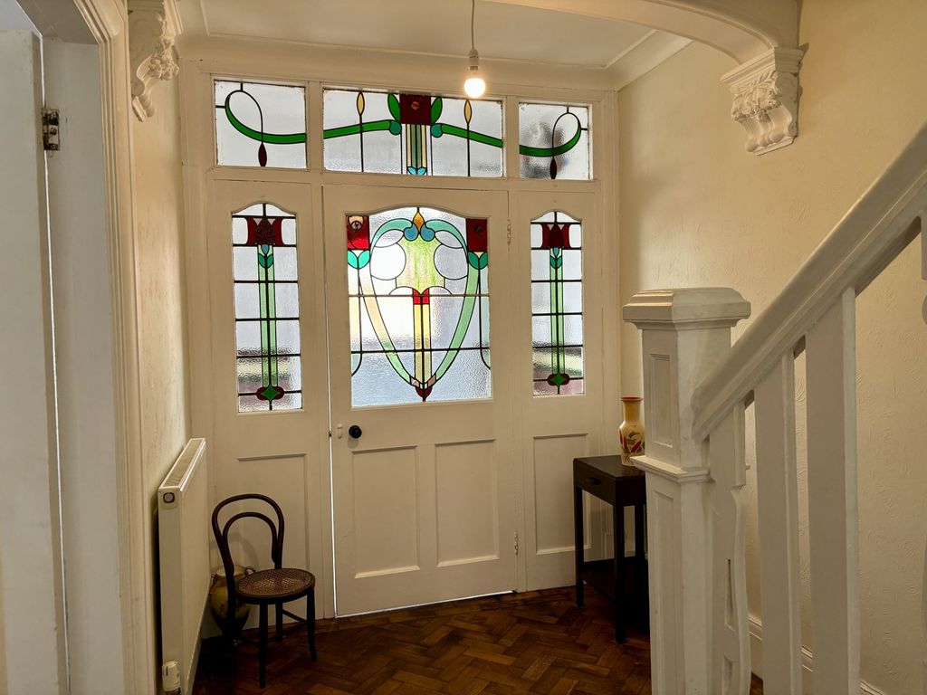 4 bed end terrace house for sale in Upper Hill Street, Hakin, Milford