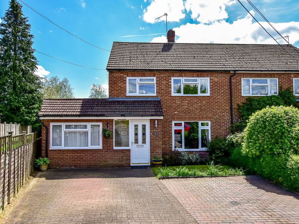 4 bed semidetached house for sale in Longwood Lane, Amersham